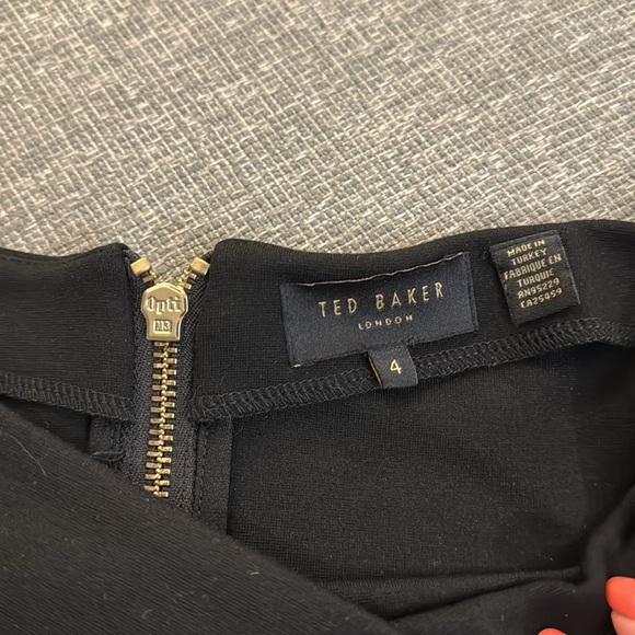 Ted baker off the shoulder top - Picture 7 of 9